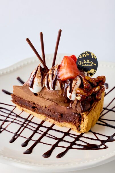 ラ・メゾン アンソレイユターブル いちごと生チョコレートのタルト